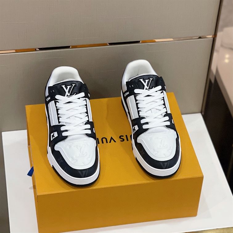 LV Trainer Sneaker Black