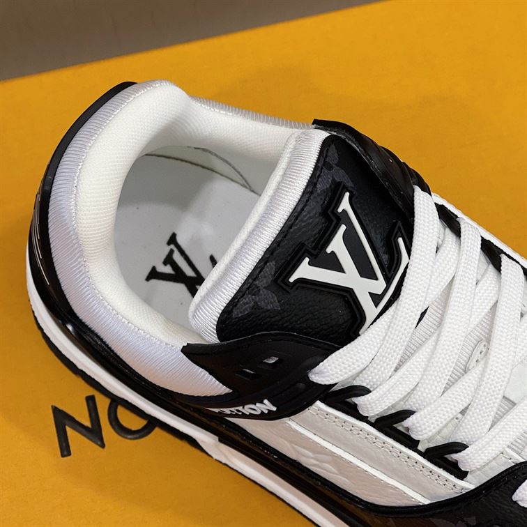 LV Trainer Sneaker Black