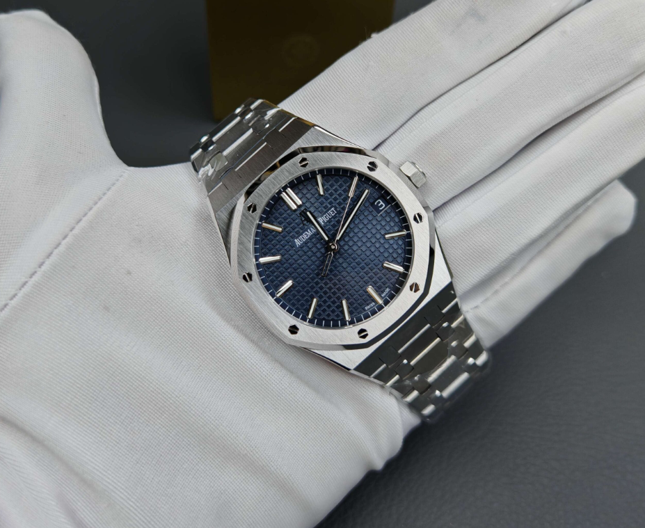 Royal Oak bleu