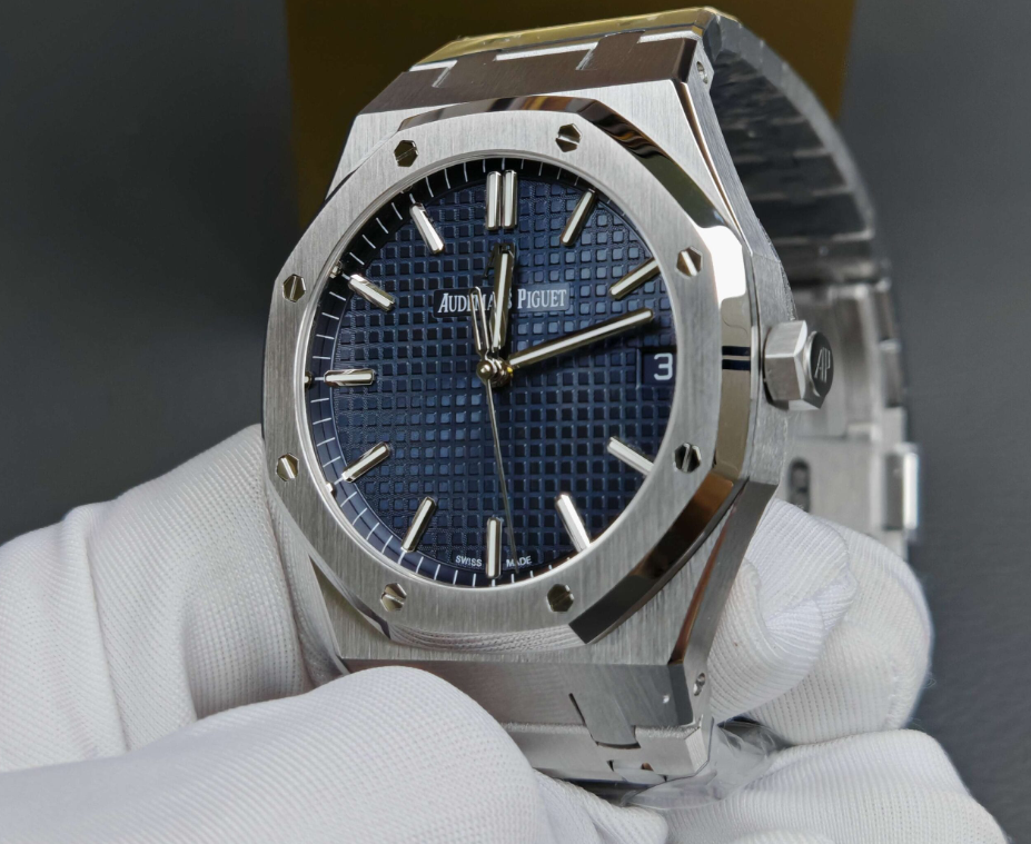 Royal Oak bleu